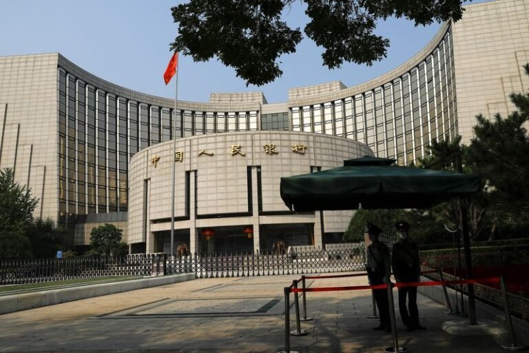 Chinese central bank fully renews medium-term loans, interest rate unchanged