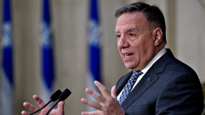 Dubé and Legault ready to share health data with Ottawa

