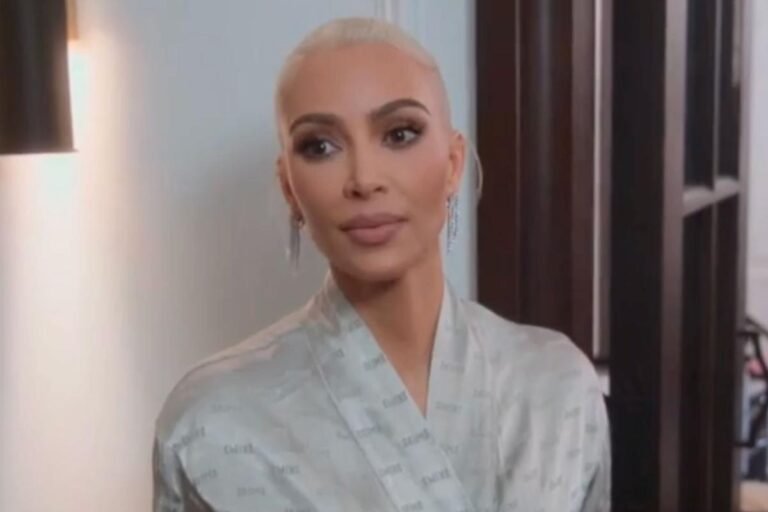 Kim Kardashian is reluctant after après avoir rêtre le procès by Blac Chyna sur ‘The Kardashians’: “Allons la pursuivre pour les honoraires de Notre avocat maintenant”