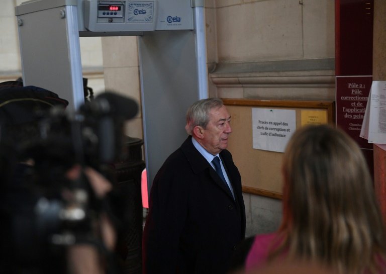 L'ancien haut Magistrate Gilbert Azibert arrives at the Palais de Justice de Paris pour le procès en appel af l'affaire des écoutes, December 7, 2022