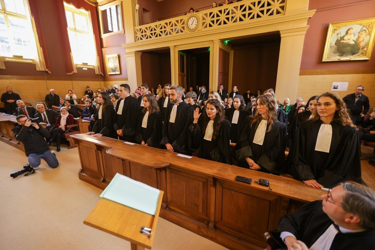 14 lawyers ont prêté ed ce vendredi devant la Cour d'appel de Pau.  Quatre rejoignent le barreau palois.