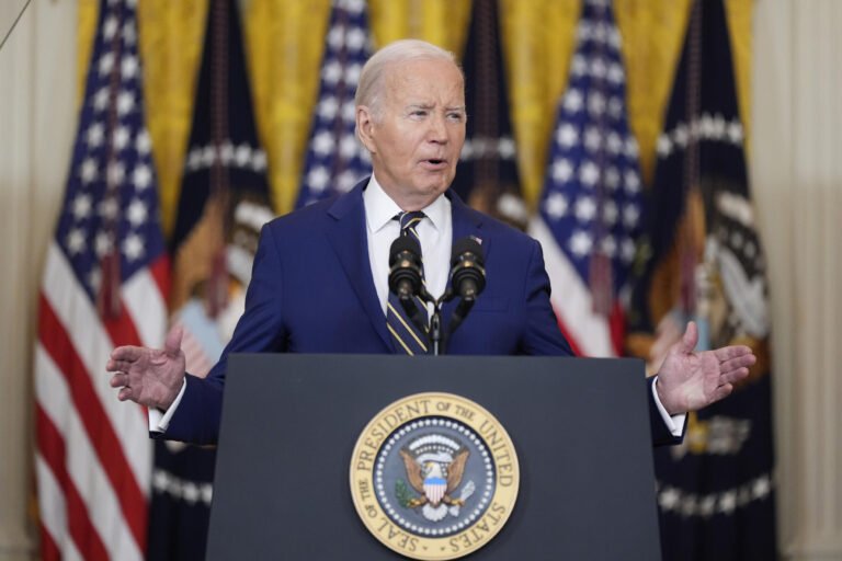 Joe Biden will facilitate the legalization of hundreds of thousands of immigrants

